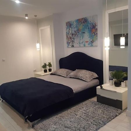 Apart Maya Calafat Dış mekan fotoğraf